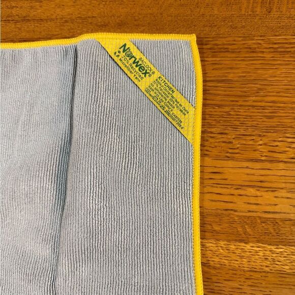 Norwex Kitchen Towel Graphite with Sunflower Trim NWT - Picture 5 of 10